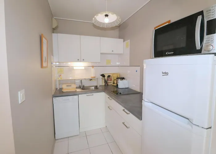 Le Jardin De By Tranquil At Apartment